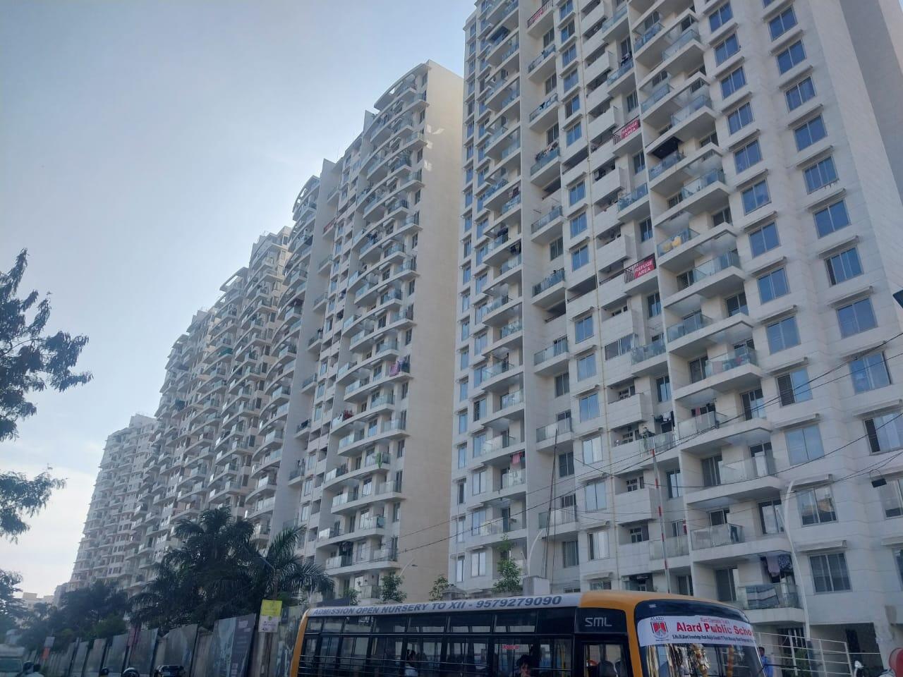 4ubdeqq_1733936928_537175633_optOrig