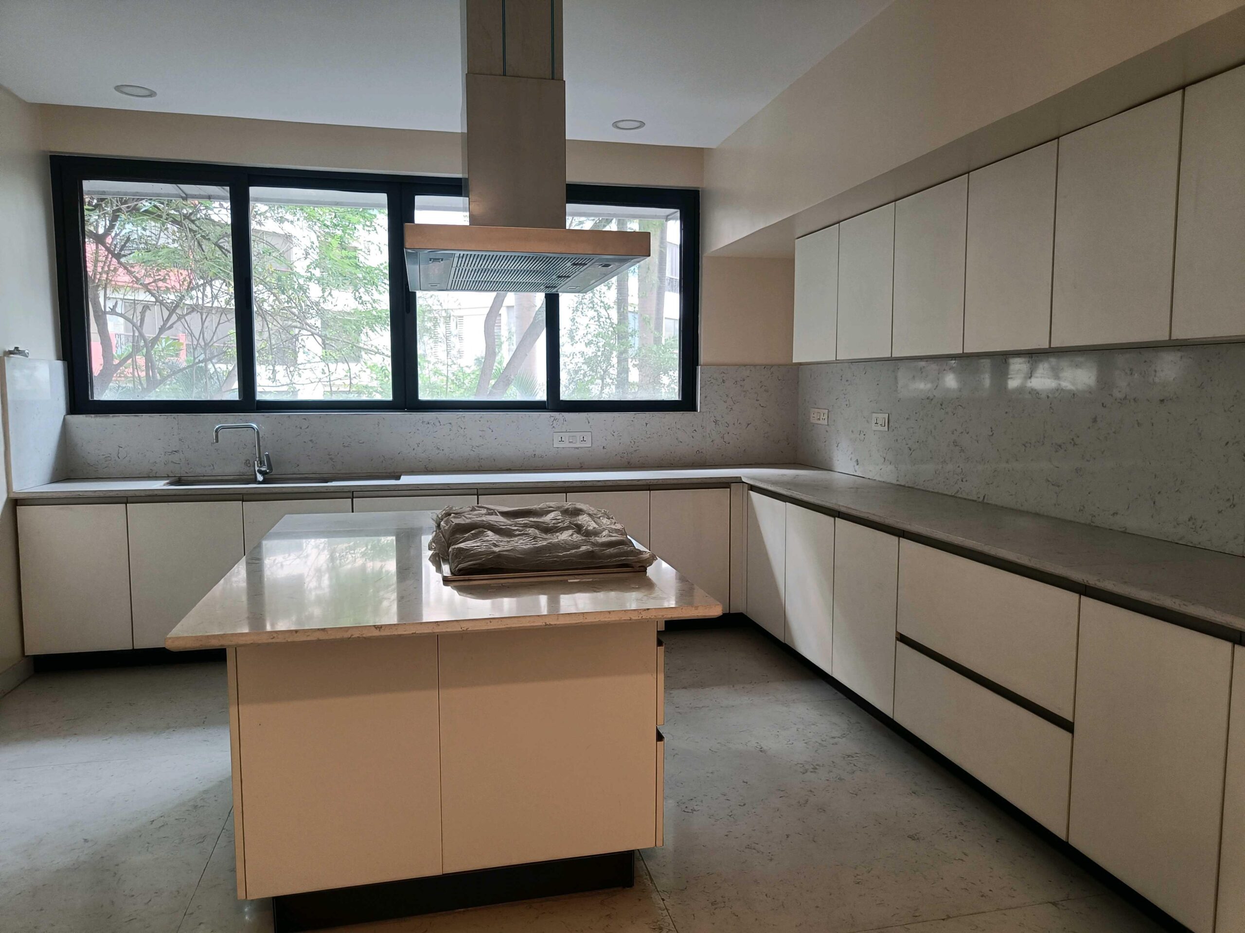 663449111O-1761300496026