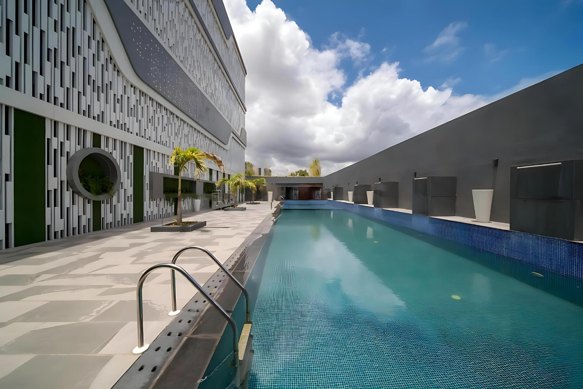 ij3zkch_1751454287_614318707_optOrig